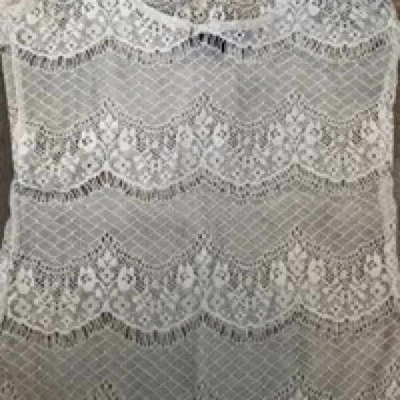 Talula Aritzia lace tank top XS - Picture 4 of 4